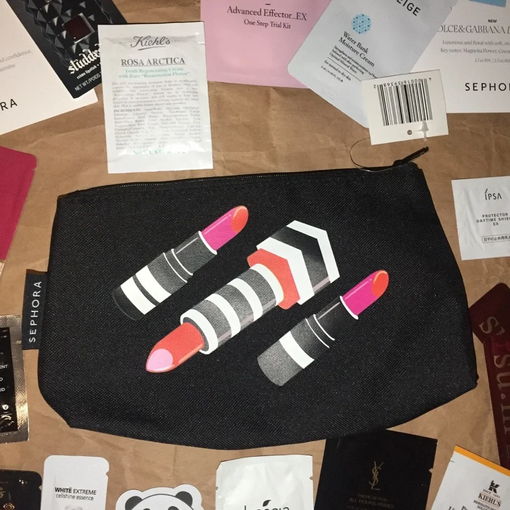 37 pcs beauty samples & Sephora makeup bag